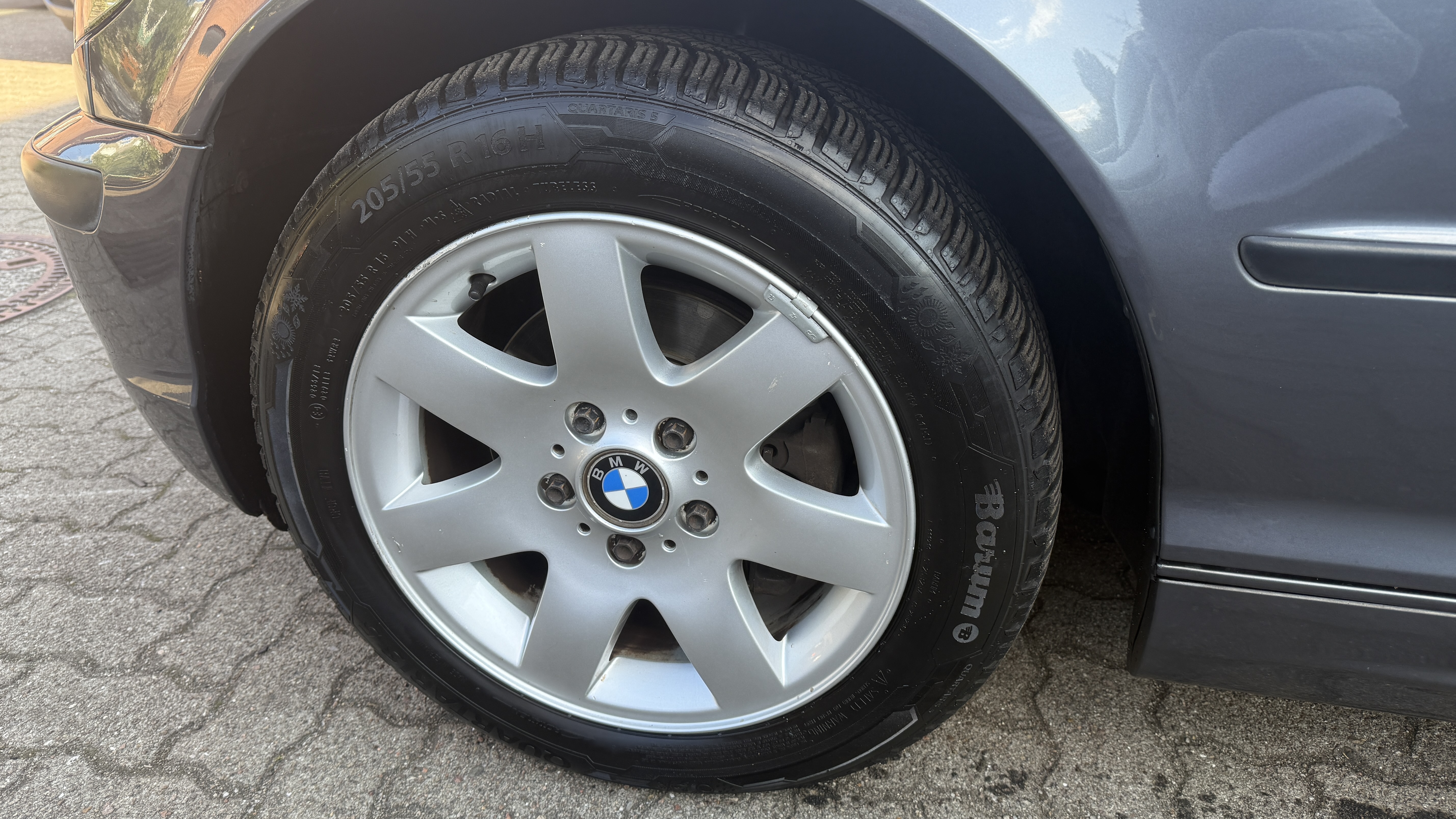 Professionelle Fahrzeugaufbereitung in Hamburg - Handwerkliche Qualität